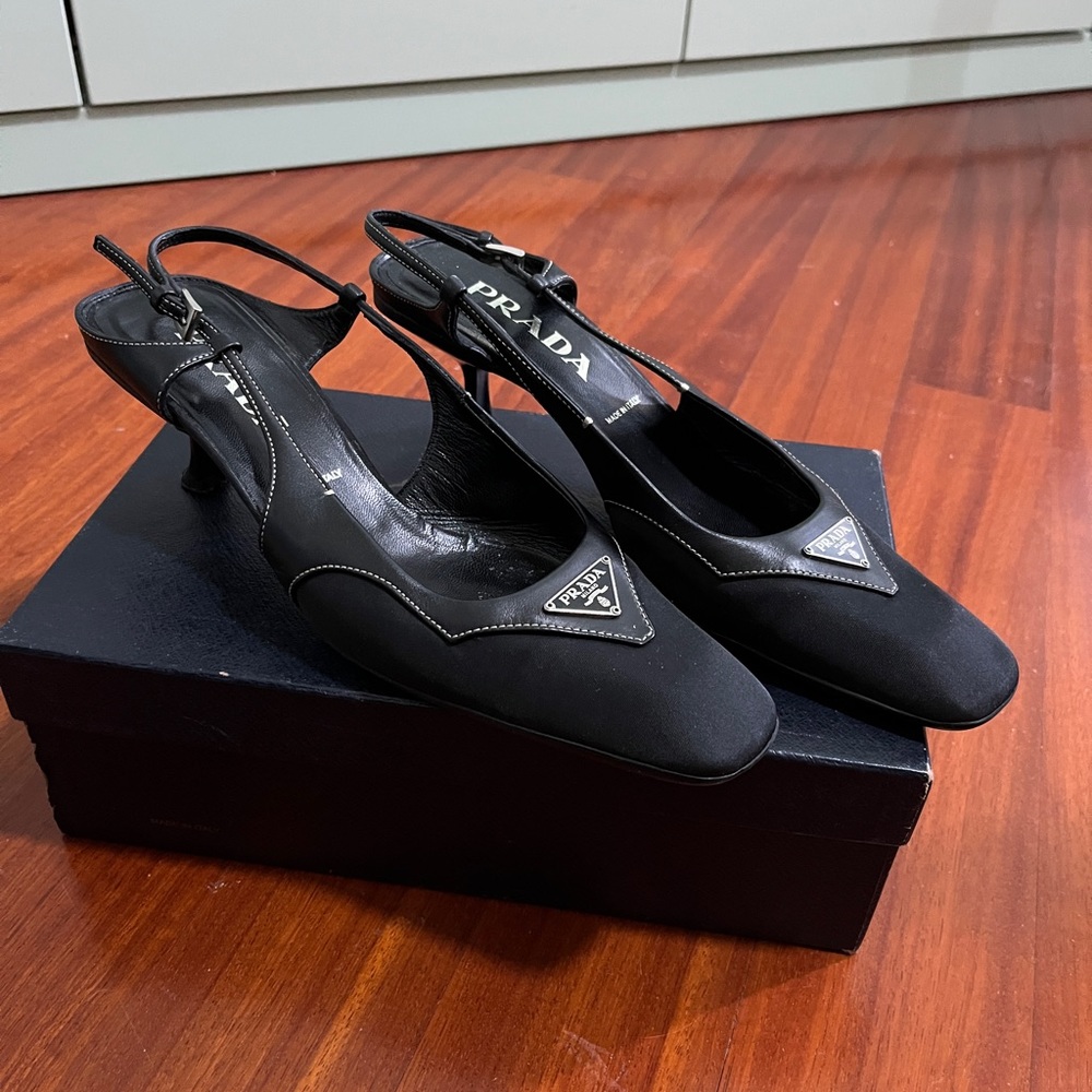 Stunning Prada shoes for women. Very elegant and comfortable, heel 4 cm 1.47”